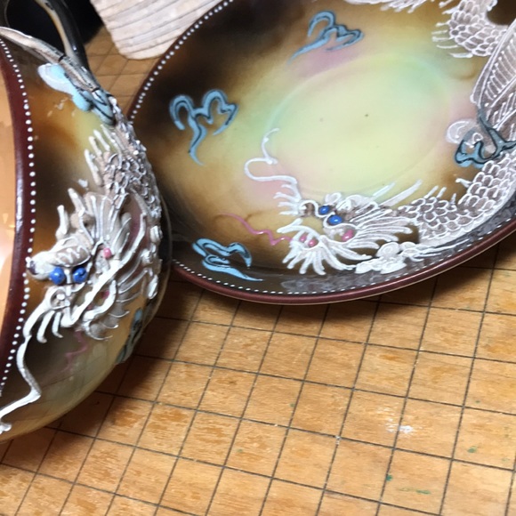 Dragonware Lusterware Dragon Moriage Large Cup Saucer Set EAC Beige w Box - Picture 15 of 17